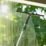 Limpieza de cristales en altura para edificios de oficinas: por qué postergarla cuesta más de lo que imaginas